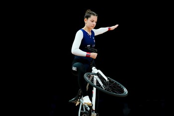Justine Martz, la benjamine du quadrille français